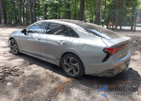 2025 Kia K5 Gt-Line z USA, uszkodzony, nr VIN KNAG64J72S5268843